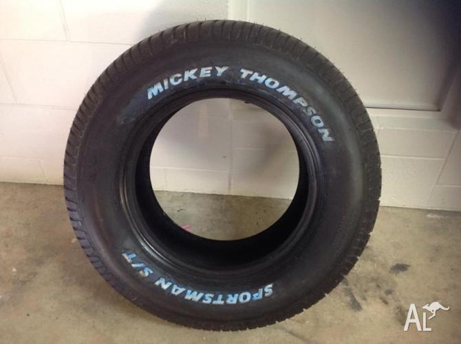 2_x_255_60_15_mickey_thompson_sportsman_st_tyres_20574439.jpg