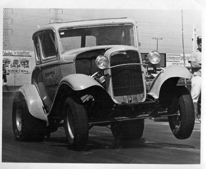 32 Ford 5 Window coupe @ Fremont.jpg