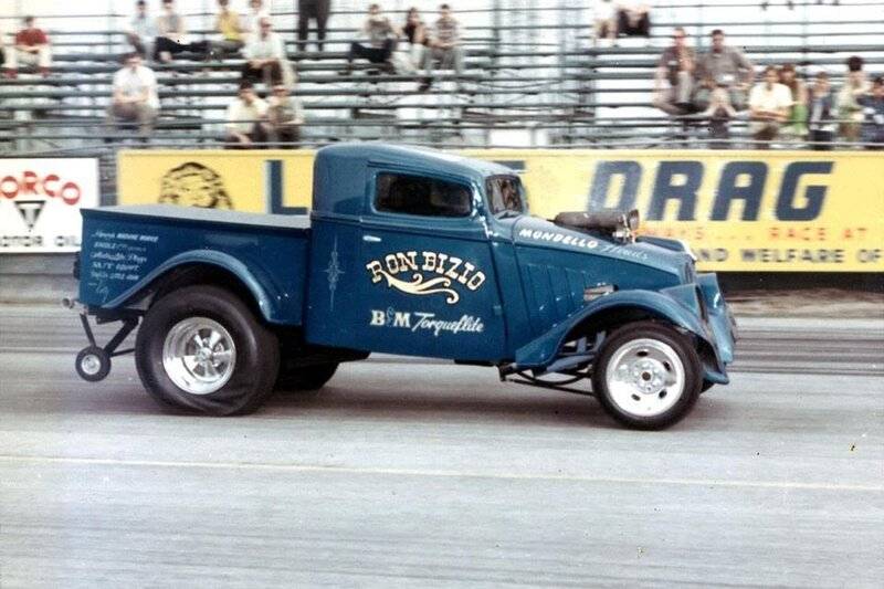 33 Willys Pick-Up Gasser Roy Bizio 392 Hemi.jpg