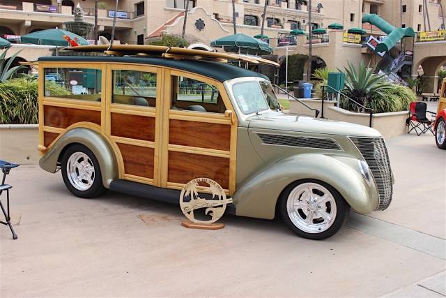 37 Ford Woody Wagon Goodguys Top 5.jpg