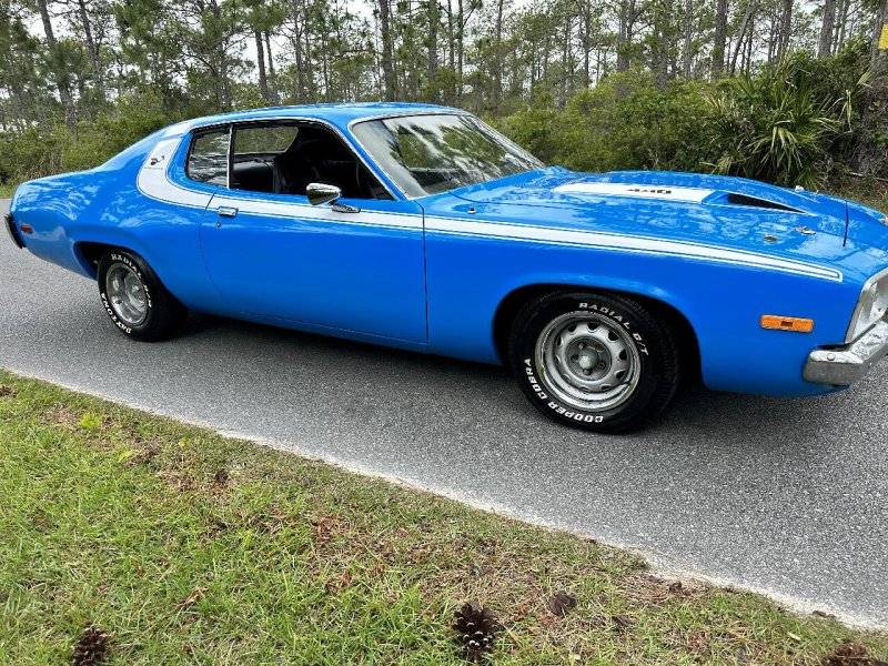 39052174-1973-plymouth-road-runner-std.jpg