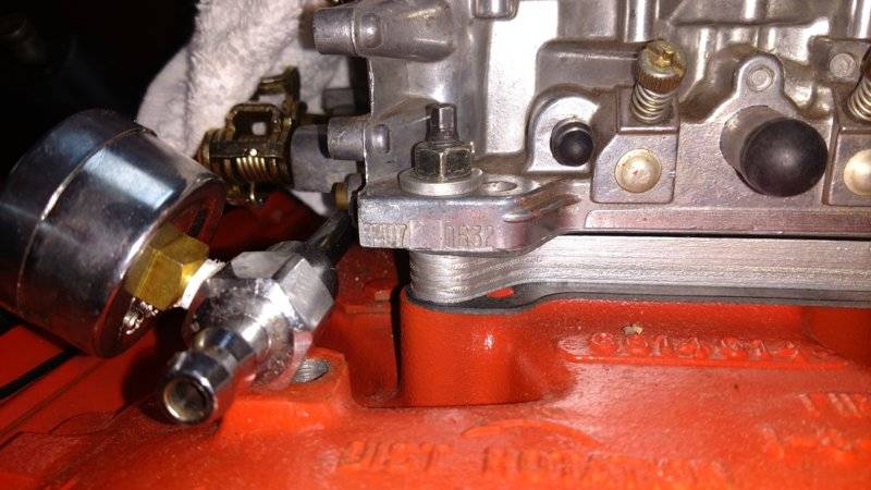 4-30-17 new carb 1407 edelbrock.jpg