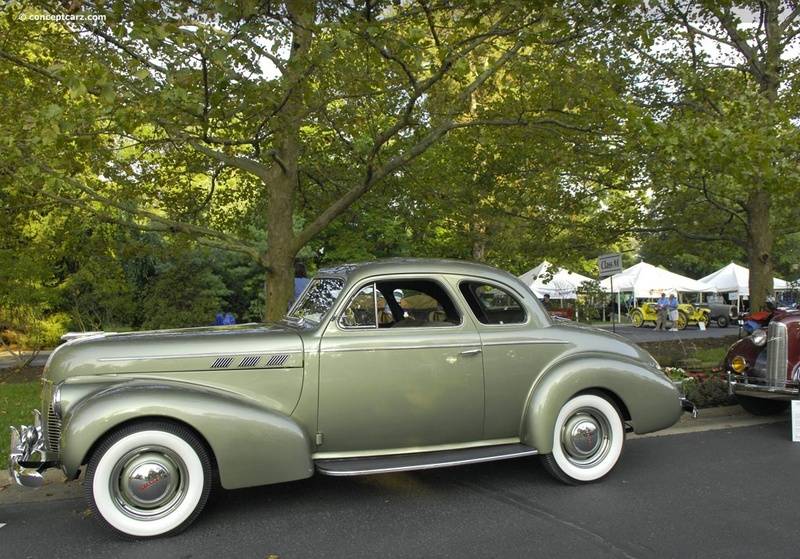 40-Pontiac_Spcl_Sprt-Cpe_DV-08_GMG_01.jpg