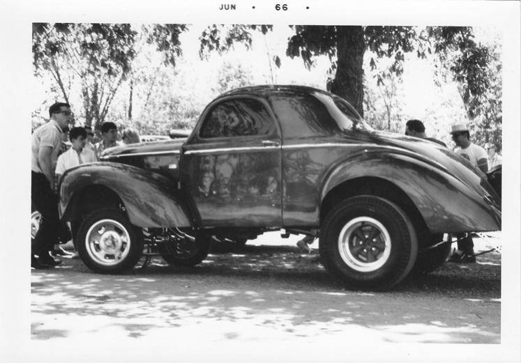 40 Willys Gaser Salem.jpg