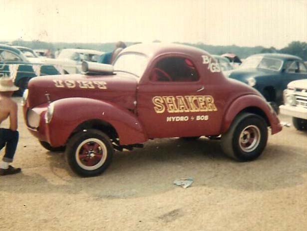 40 Willys Gasser B-G Shaker.jpg