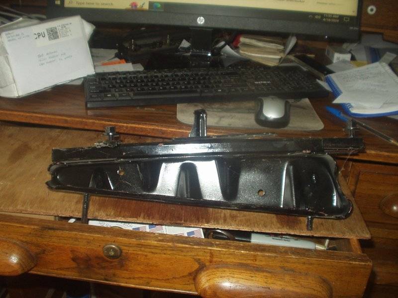 414 Bench seat 2.JPG