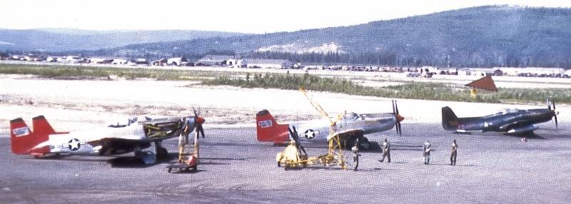 449th_FAWS_North_American_F-82H_Twin_Mustangs.jpg