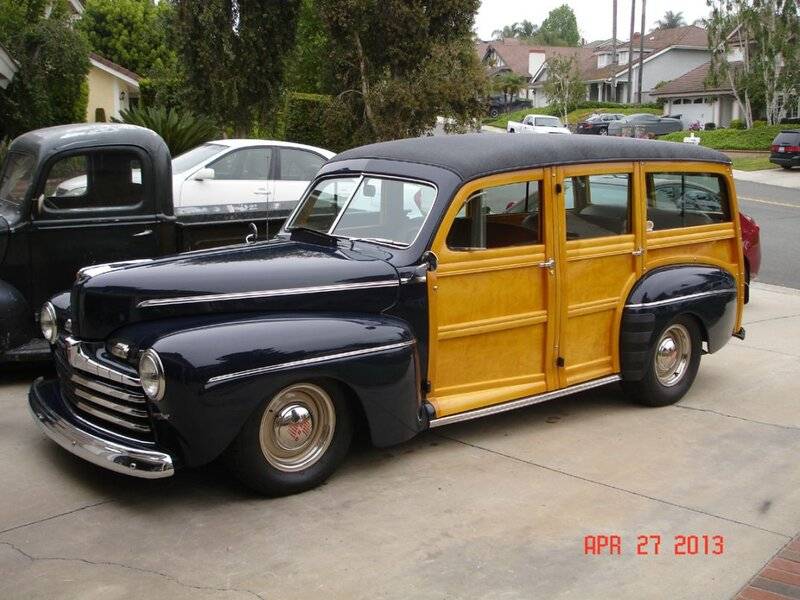 46 Ford Woody Wagon.jpg
