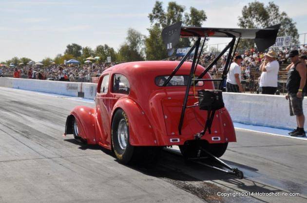48 Anglia A-Gas 2014 MHRA Hot Rod Reunion.jpg