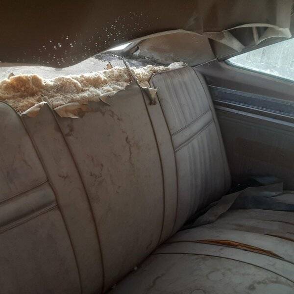 500 rear seat top.jpg