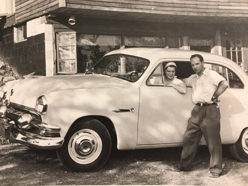 51 Ford.jpg