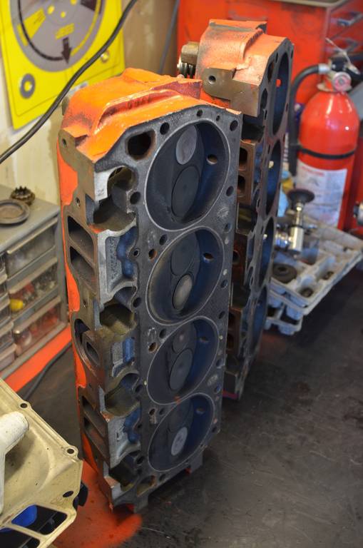 516%20Cyl%20Heads%20off%2067%20Plymouth%203_zpsfe7rhtlb.jpg