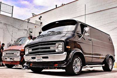 51aa435e2ae4919fcfbaec9b4cec10a8--dodge-van-chevy-vans.jpg