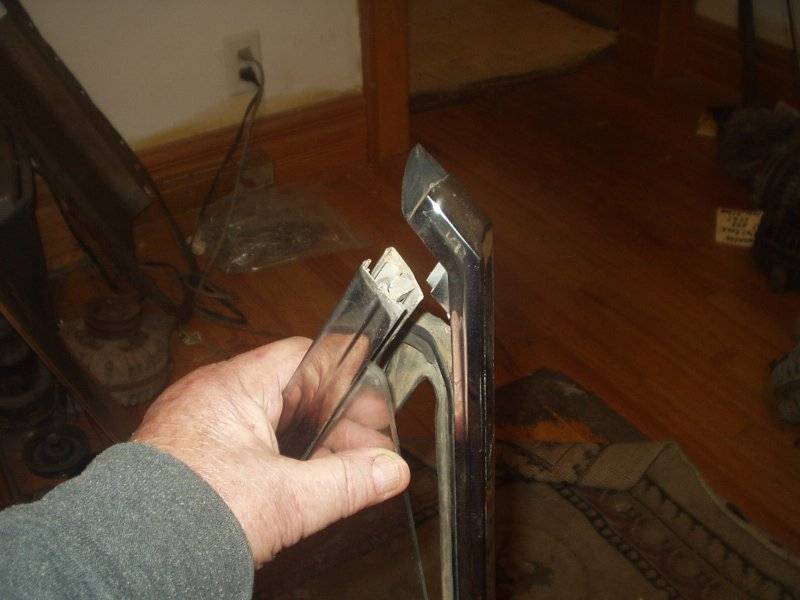 53 vent 3.JPG