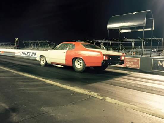 53996338-689-1974-Plymouth-duster-rubbed-and-streched.jpg