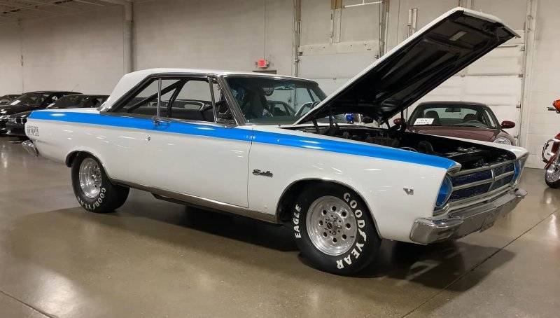 561 '65 Plymouth Satellite.jpg