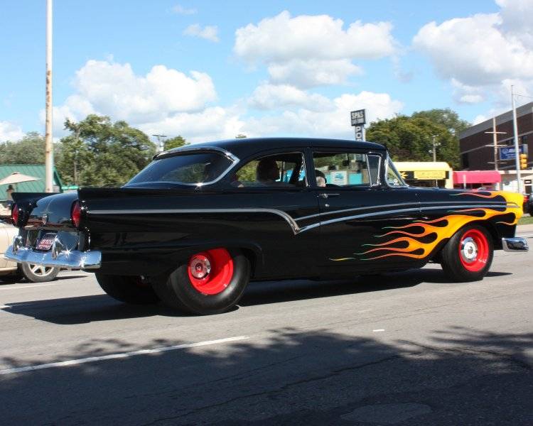 57 Fairlane black & flames.jpg