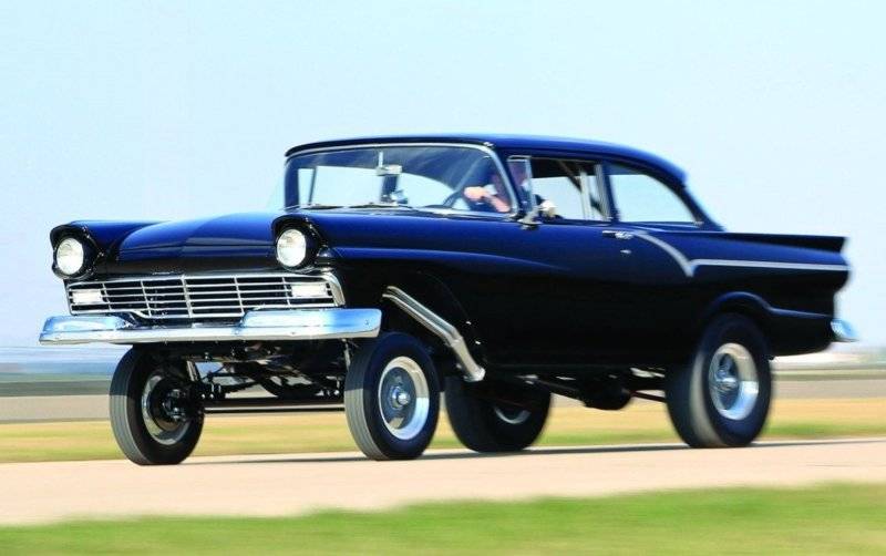 57 Fairlane gasser style street car.jpg