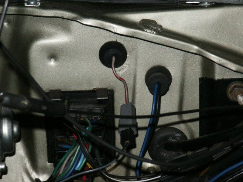 5774106-70chargertachwiringpicture.jpg