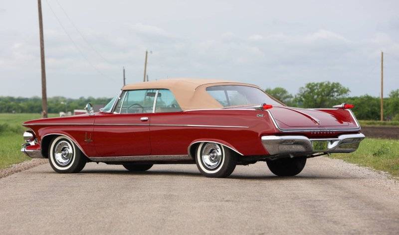 605a 1962 Chrysler Imperial Convertible.jpg