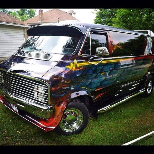61b38d50fcd61280b3d116641936866b--chevy-van-custom-vans.jpg