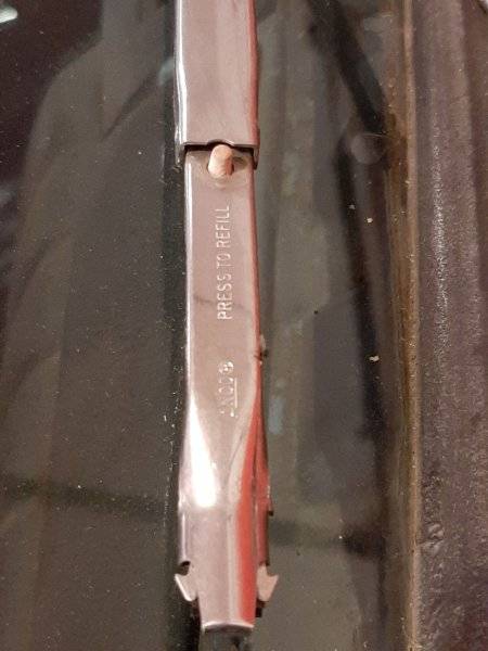 62 wiper2 resize.jpg
