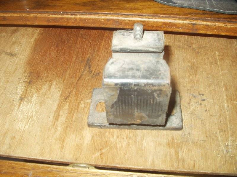 625 trans mount 1.JPG