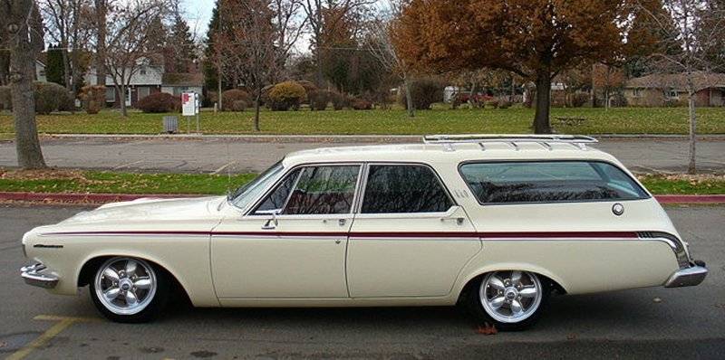 63 Dodge Cruiser.jpg