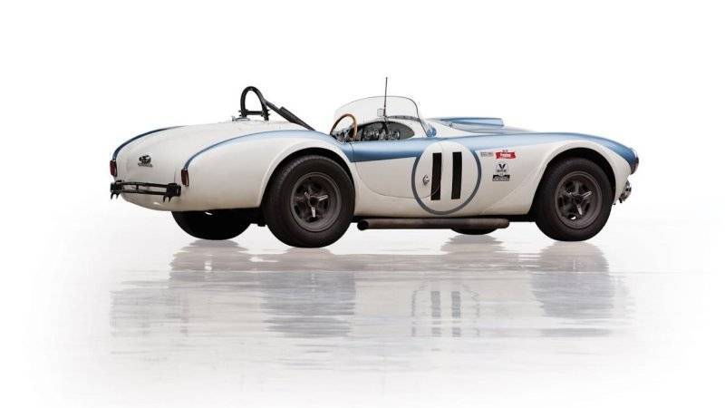 63 Shelby Cobra 289 Compitition Cobra rear.jpg