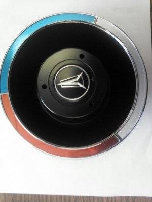 64 426-S hubcap dome.jpg
