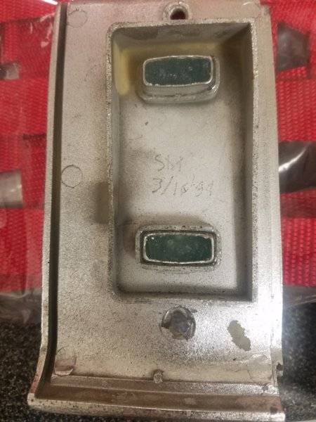 64DashBezel1.jpg