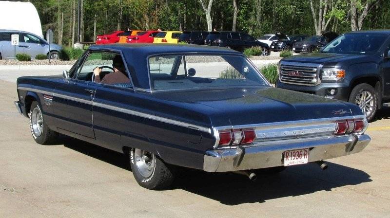 '65 Plymouth Sport Fury (11).jpg