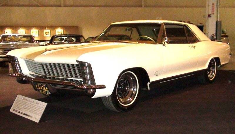 65 Riviera GS white.jpg