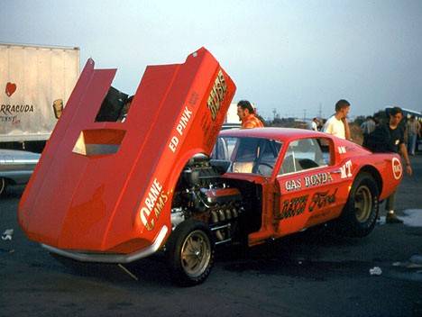66 Mustang FC Russ Davis Ford Gas Rhonda #1.jpg