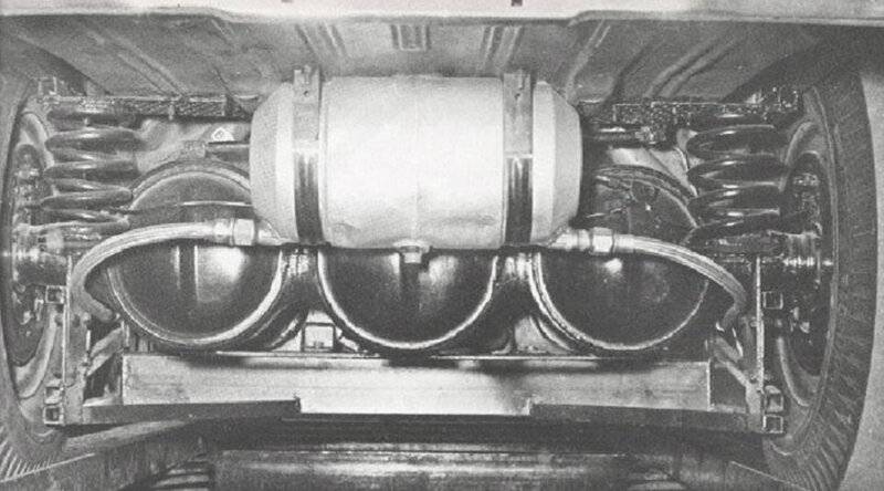 66 Nova AFX Triple Trouble #3 3 Engines triple 3rd member.jpg