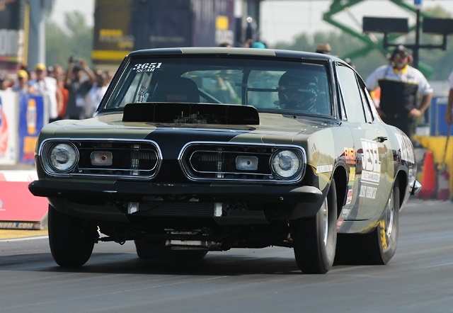 68 Barracuda SS-AH Hemi Charlie Westcott.jpg