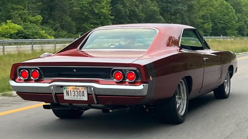 '68 Dodge Charger (55).jpg