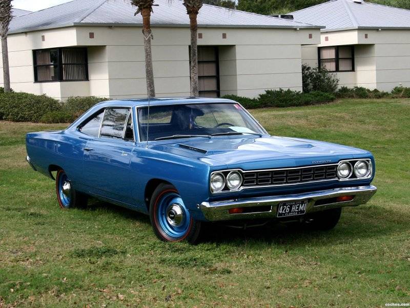 68 Roadrunner 426 Hemi QQ-1 Electric Blue Poly #1.jpg