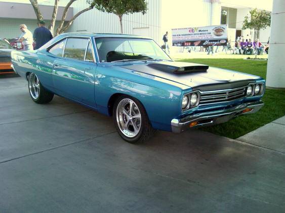 68 Roadrunner 472 Hemi Wrecks To Riches #1.jpg