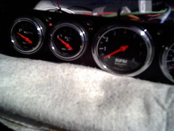 68 RR #5 Gauges Sep 12 2011.JPG