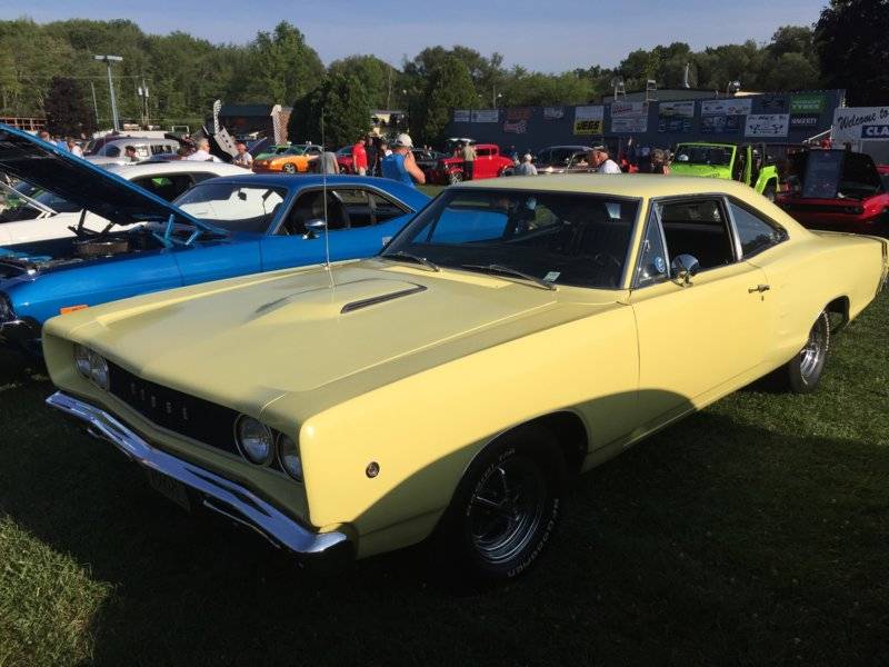 68 superbee.jpg