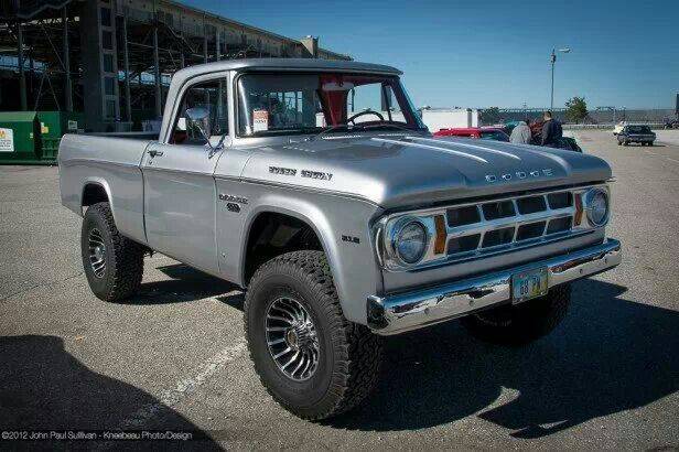 68 W-100 Power Wagon short bed custom silver.jpg
