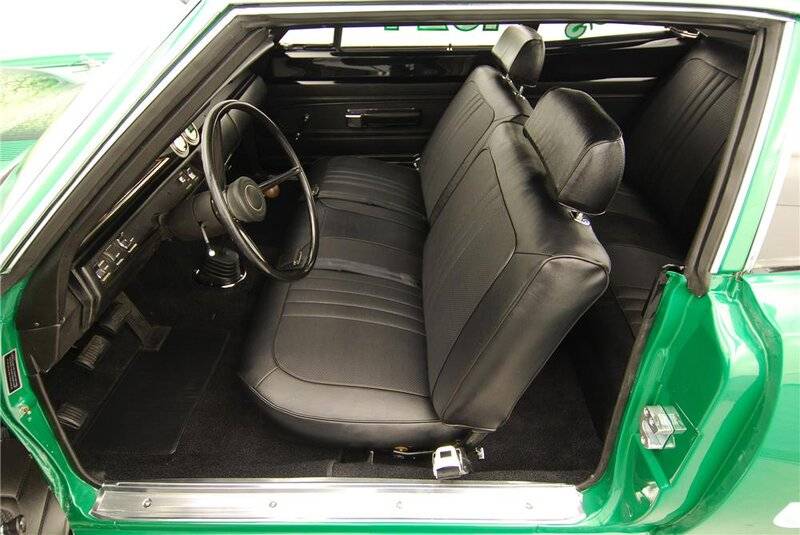 69.5 Roadrunner 440-6bbl A12 C-S Project Six Pack #5.jpg