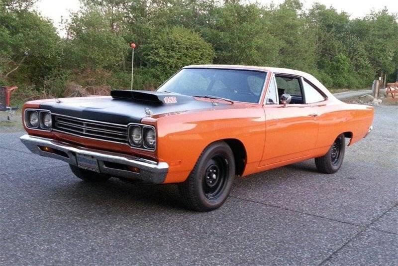 69.5 Roadrunner 440-6bbl A12 K2 Vitamin C #1.jpg