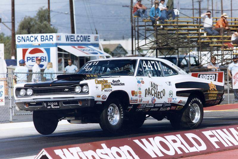 69.5 Super Bee A12 440 Six Pack SS-GA Pomona.jpg