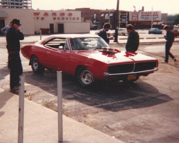 69 Charger 1.jpg