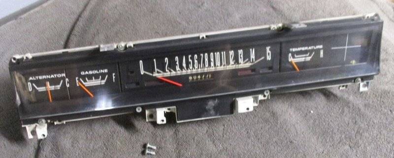 69 GTX CLUSTER-01A.jpg