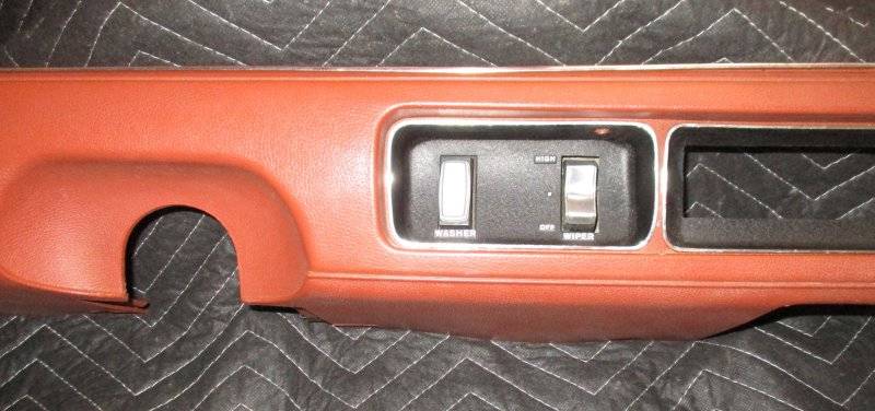 69-GTX-DASH-LOWR-04.jpg