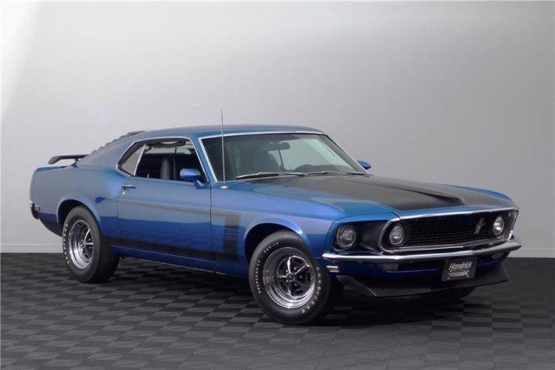 69 Mustang Boss 302 blue #1.jpg