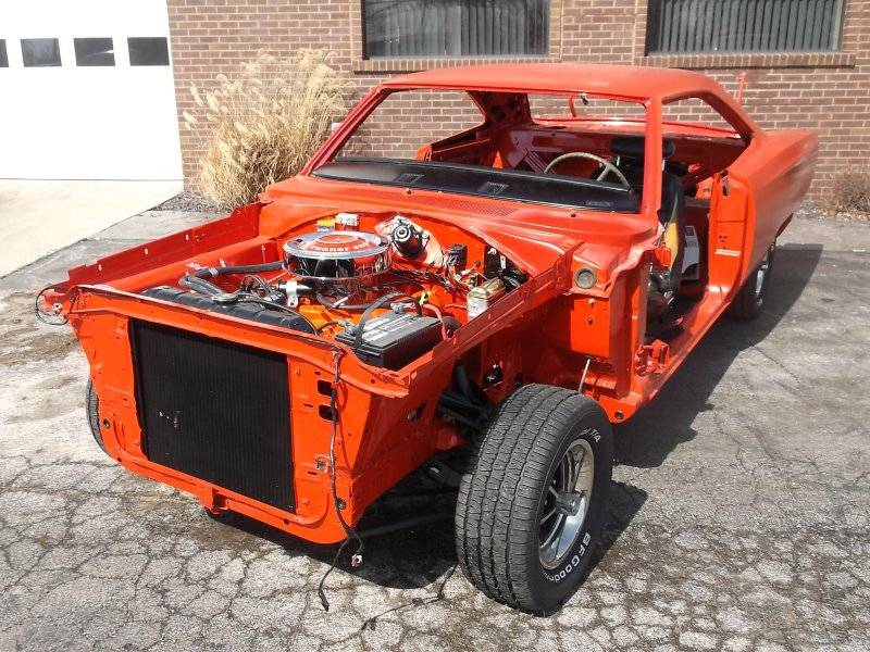 69 Roadrunner 002.jpg